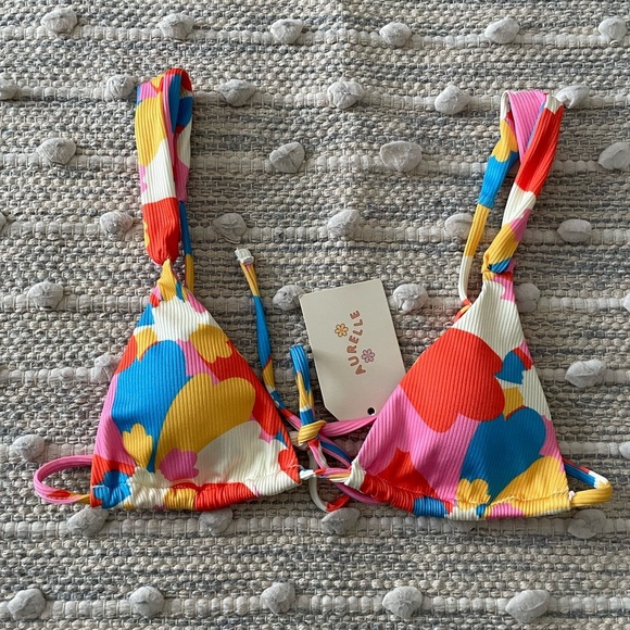 Aurelle Multicolor Floral Bikini Top NWT - Picture 2 of 5